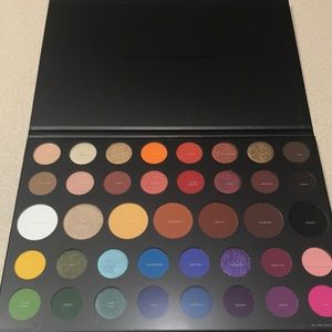 Morph x James Charles Eyeshadow Pallet